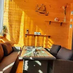 шангри ла - 2, плаж градина Kamp alanı *