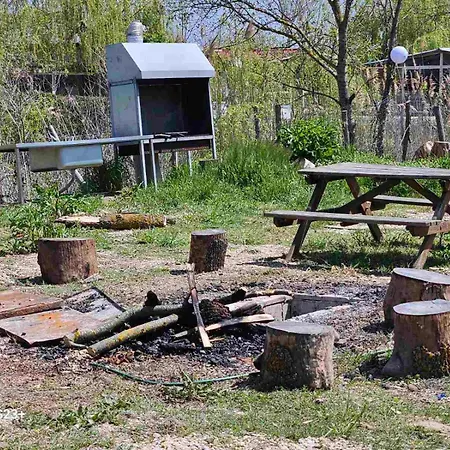 шангри ла - 2, плаж градина Campsite